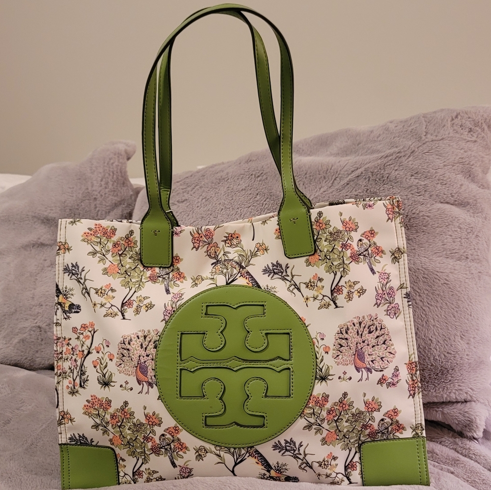 Tory burch tote